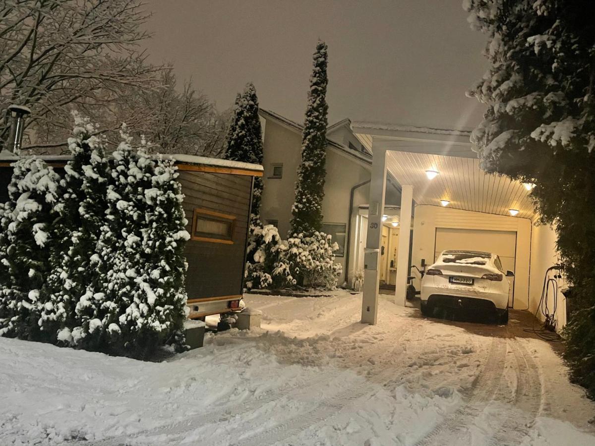 Saunallinen Vierasmaja 1 Km Foeriltae Aurajoelta Turku Esterno foto
